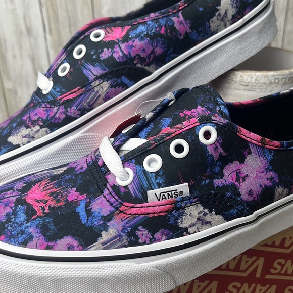 Vans authentic warped floral sneaker - Picture 2 of 5